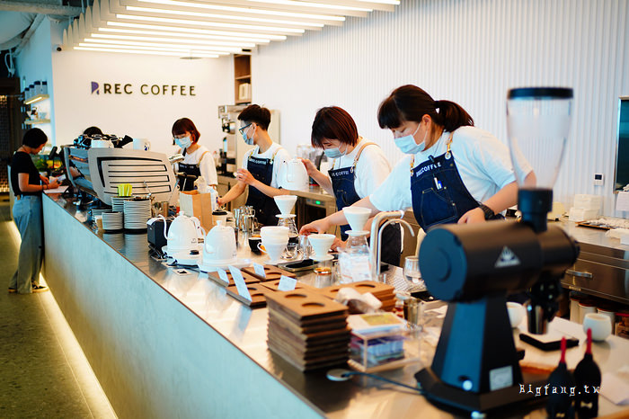 REC COFFEE Taiwan 台中旗艦店