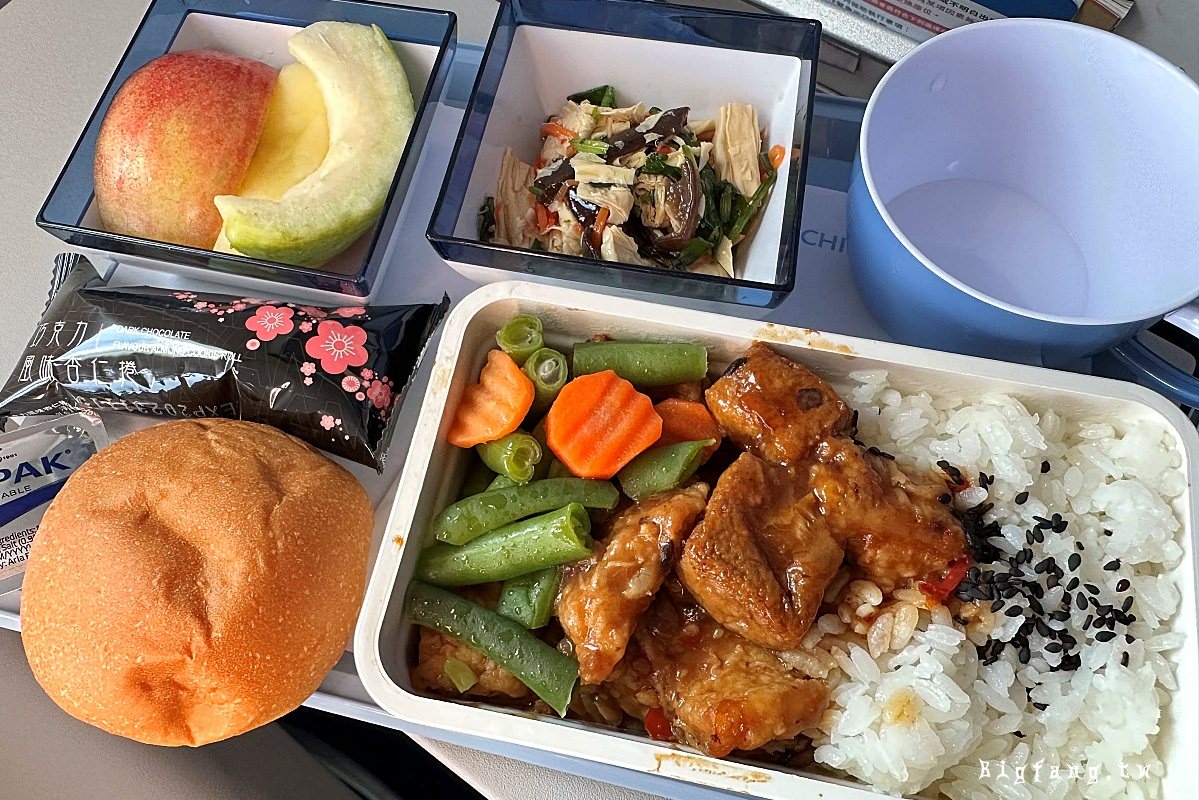 華航直飛清邁 A321neo 經濟艙 機上餐盒