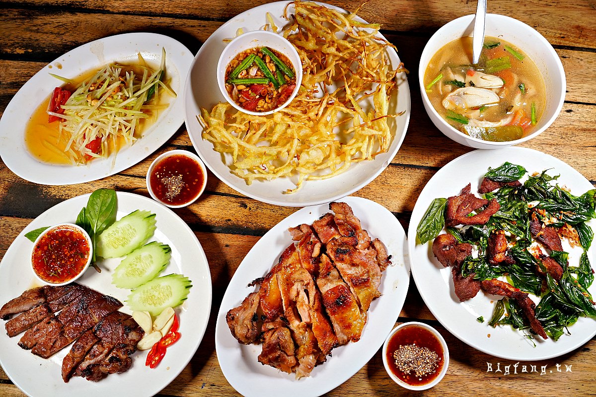 清邁寧曼路米其林美食 Cherng Doi Roast Chicken 必比登推薦東北料理烤雞名店