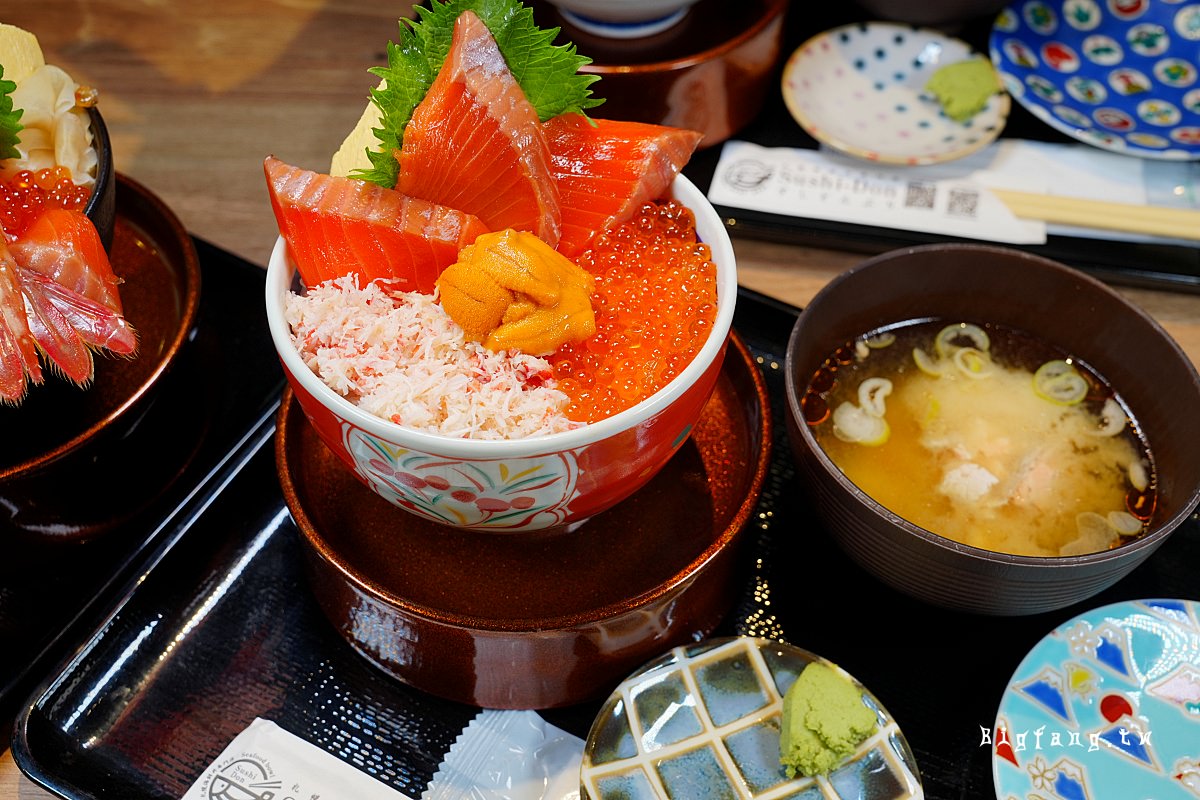 札幌海鮮丼専門店 すしどんぶり