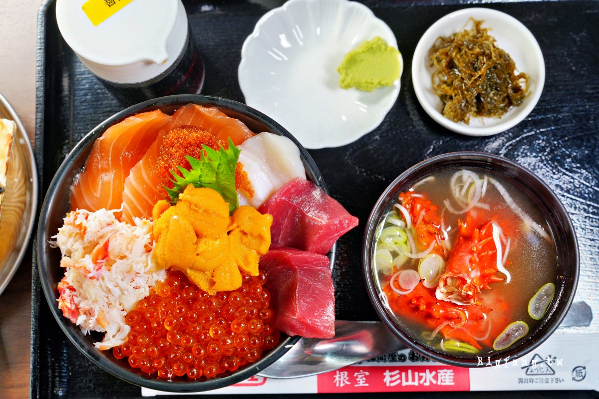 札幌場外市場 美味堂 うめぇ堂 STANDING BAR 海鮮丼