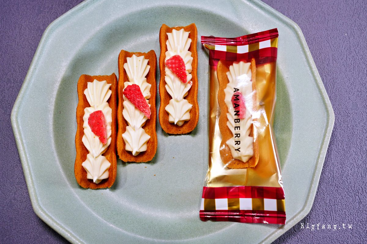 AMANBERRY 甘王草莓生巧克力薄餅